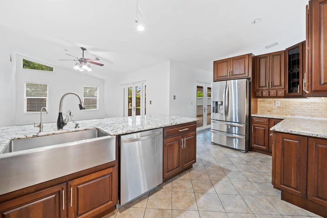 Photo of 41 W Palm Drive