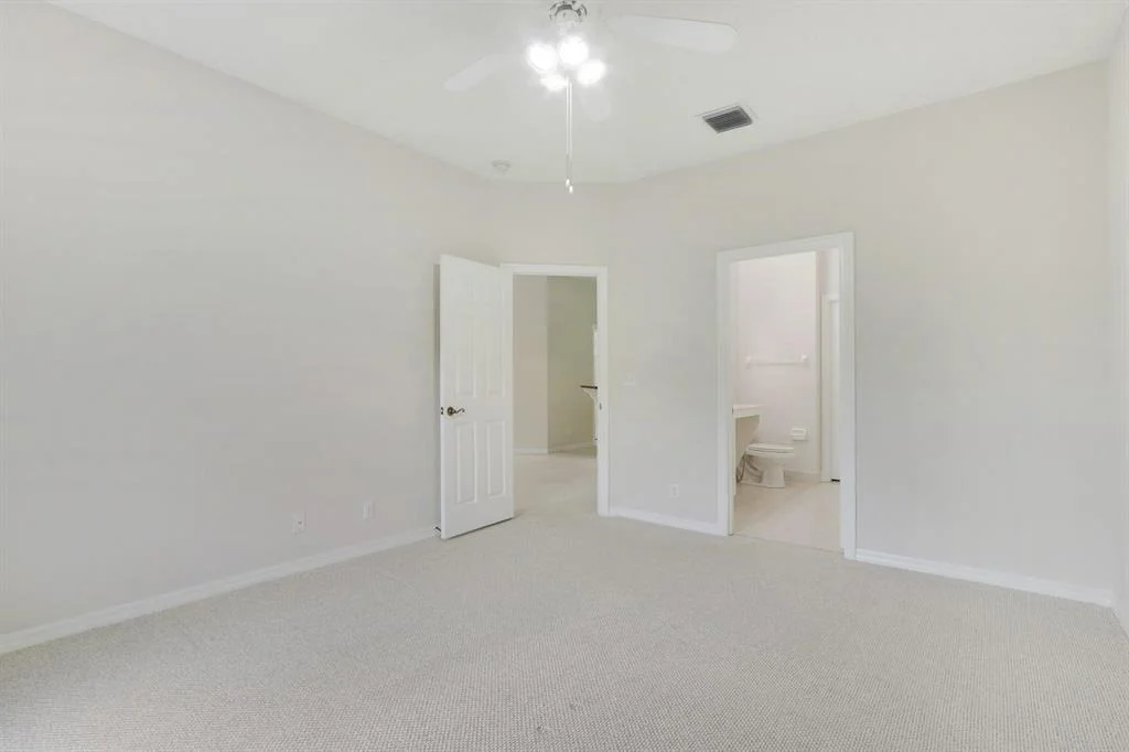 Photo of Unit H at 107 Lighthouse Circle