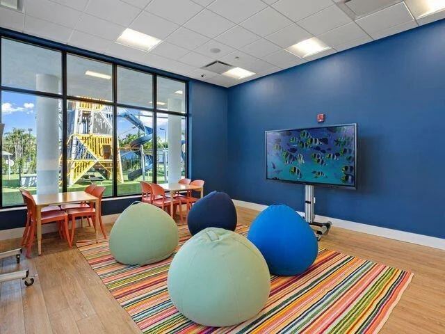 Photo of 21125 Hamlin Drive