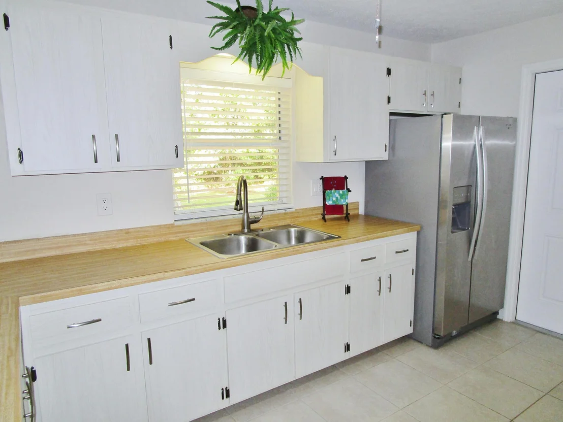 Photo of 541 SE 35th Terrace