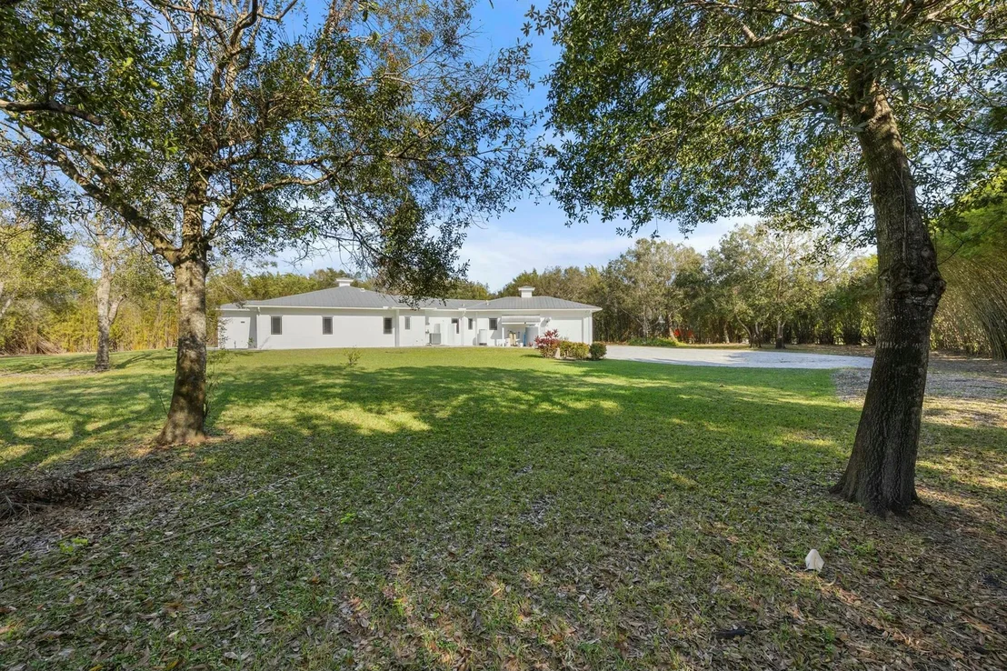 Photo of 15711 98th Trail N