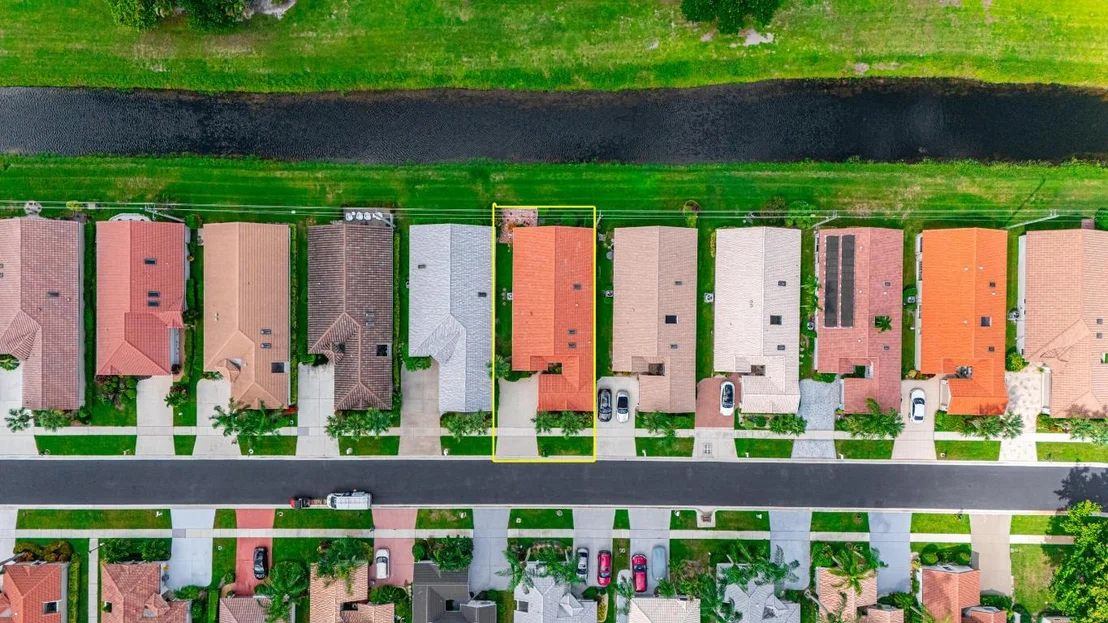 Photo of 6087 Bay Isles Drive