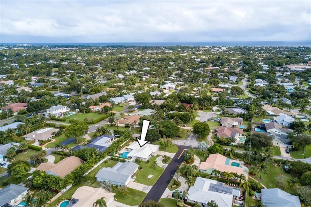 Photo of 611 Sunshine Drive