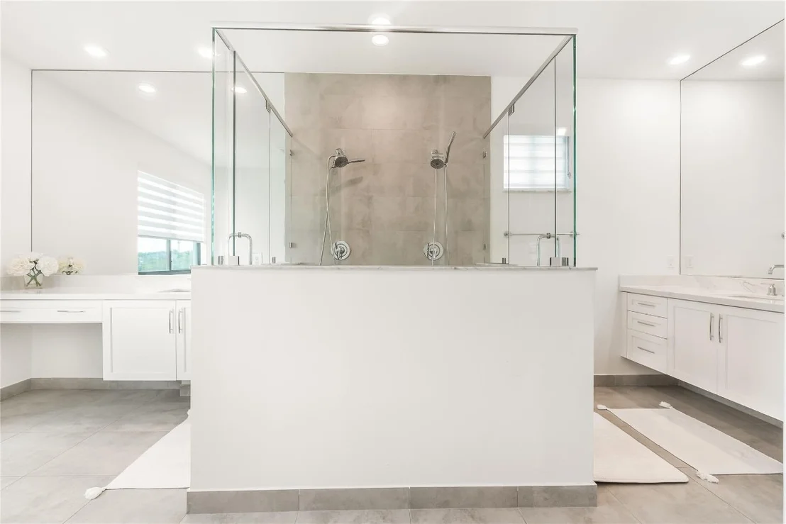 Photo of 8615 Prospect Lane