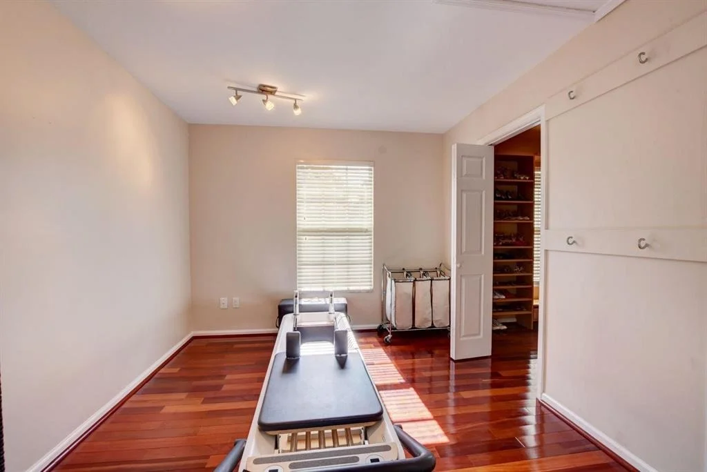 Photo of 4731 Glenn Pine Lane