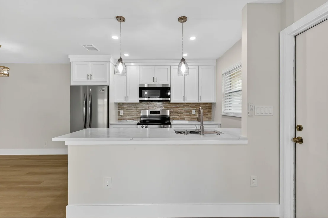 Photo of Unit A at 955 Circle Drive