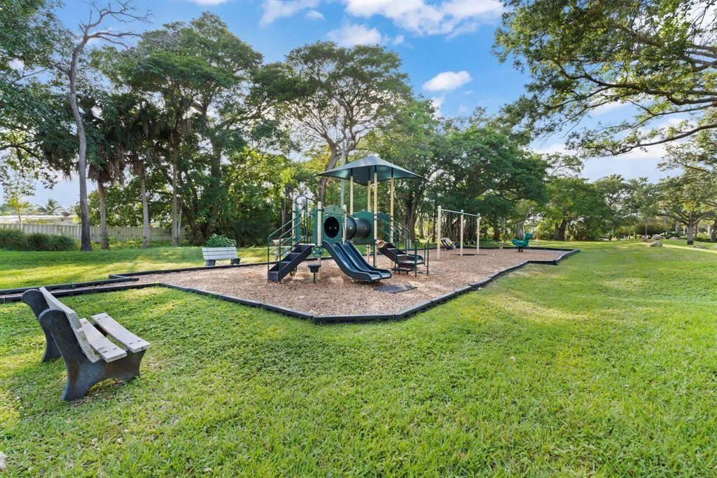 Photo of 6643 NW Bayfront Drive