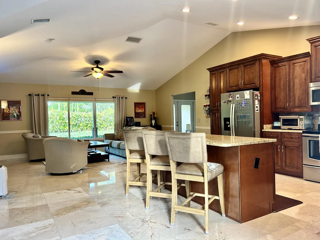 Photo of 16687 N 115th Avenue N