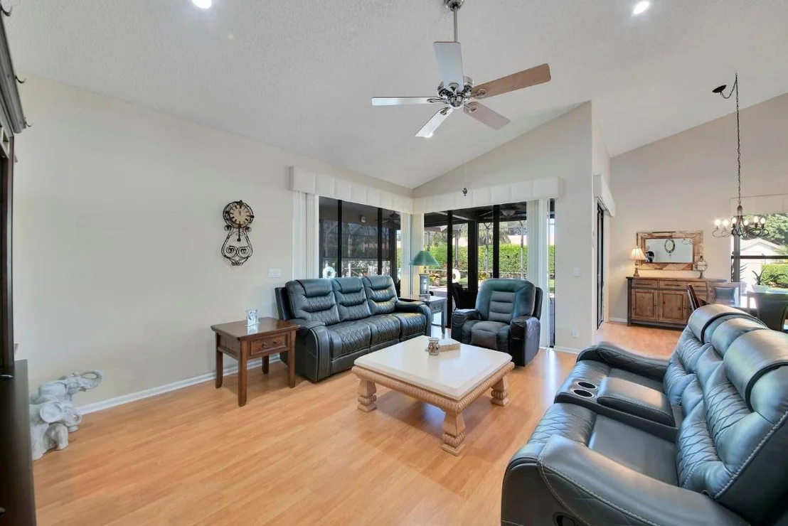 Photo of 19261 Cherry Hills Terrace