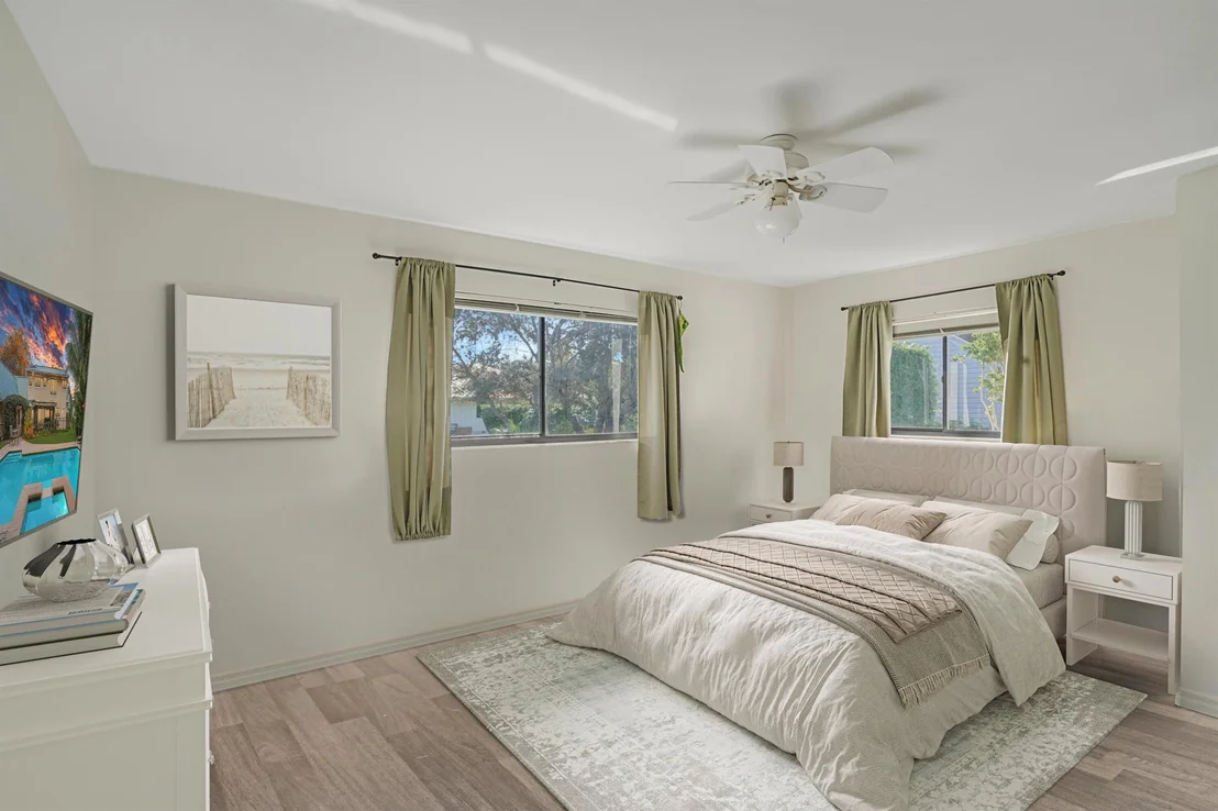 Photo of 18801 Falcon Way