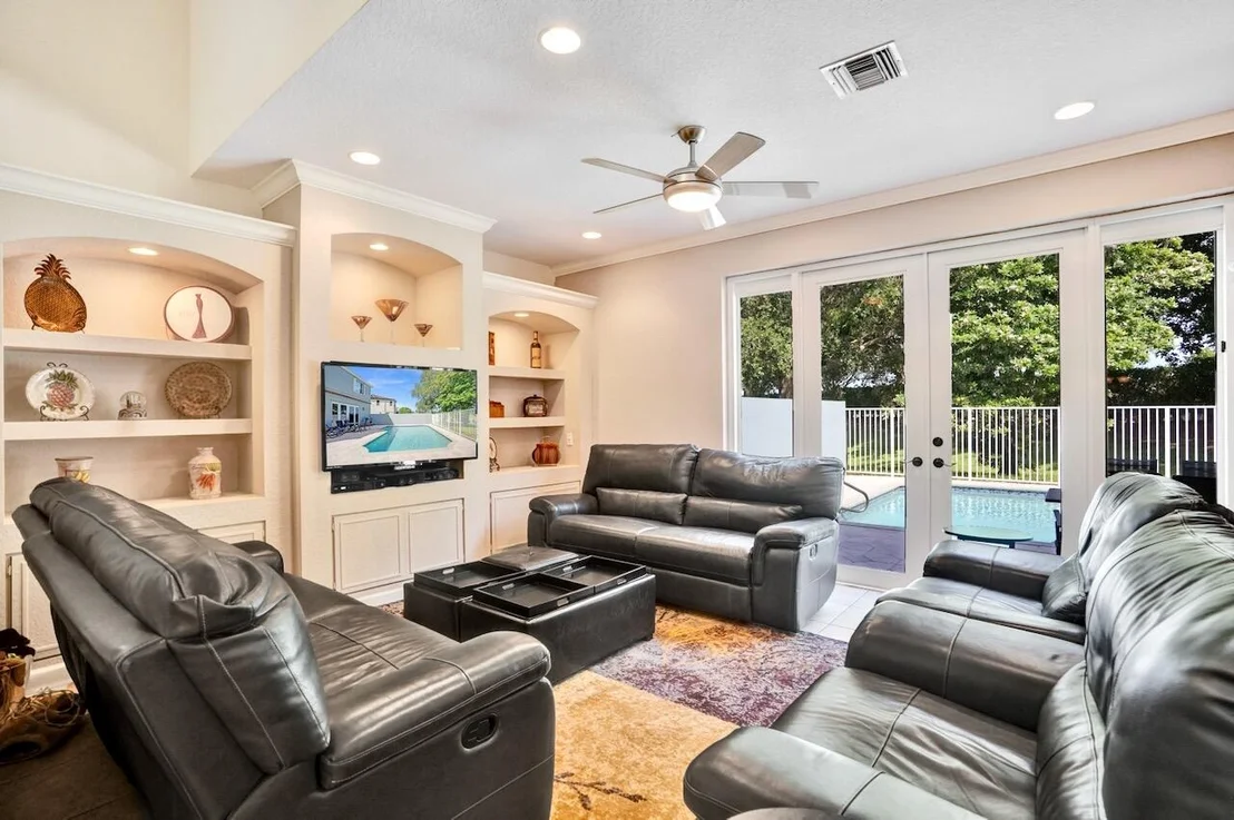 Photo of 7522 Oak Grove Circle