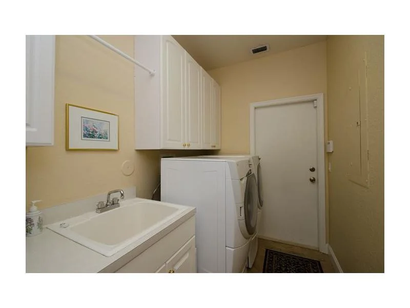 Photo of 2556 Eagle Run Lane