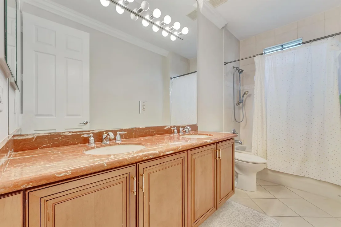 Photo of 11105 Sunset Ridge Circle