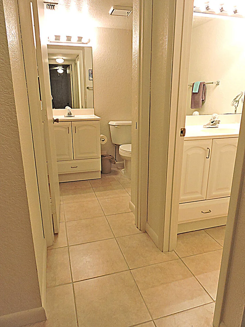 Photo of Unit D1 at 341 Pine Ridge Circle