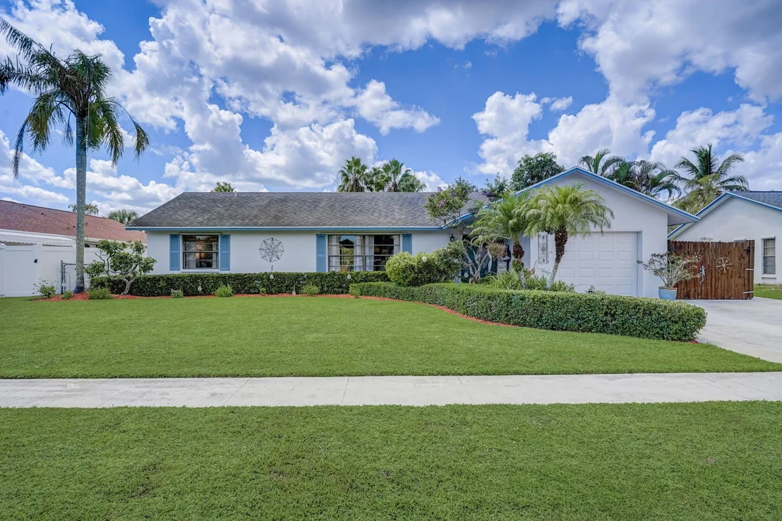 Photo of 128 Martin Circle