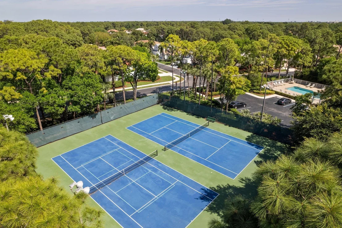 Photo of 167 Bent Tree Drive
