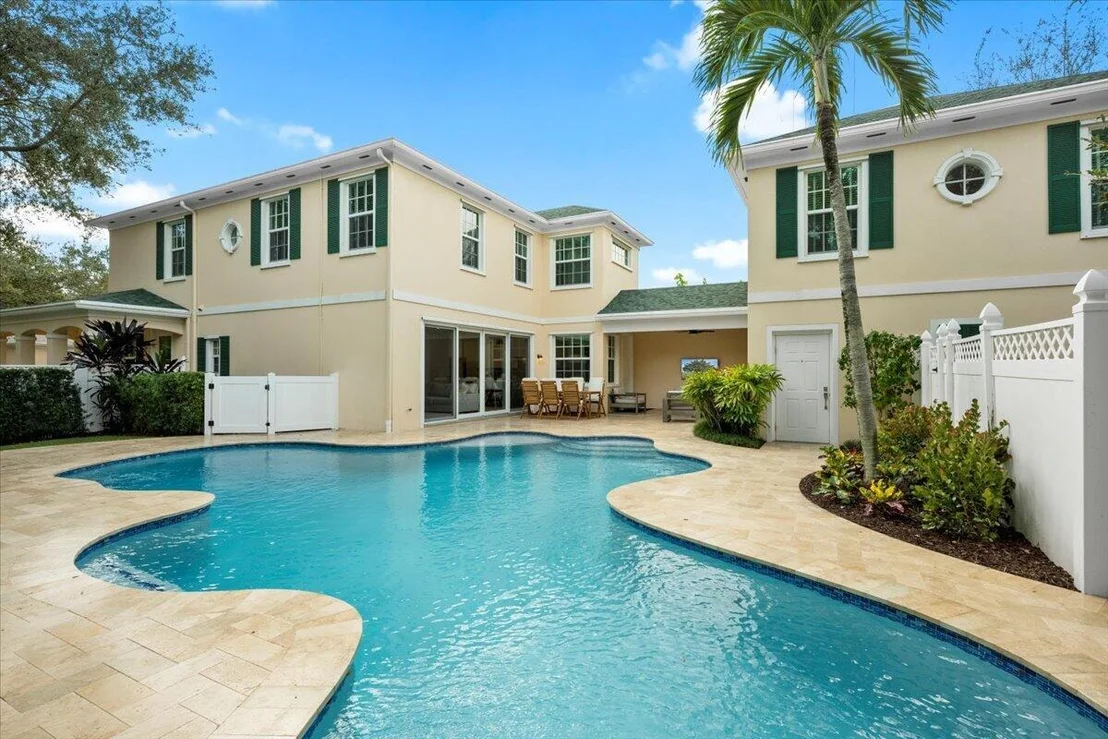 Photo of 132 Waterford Drive