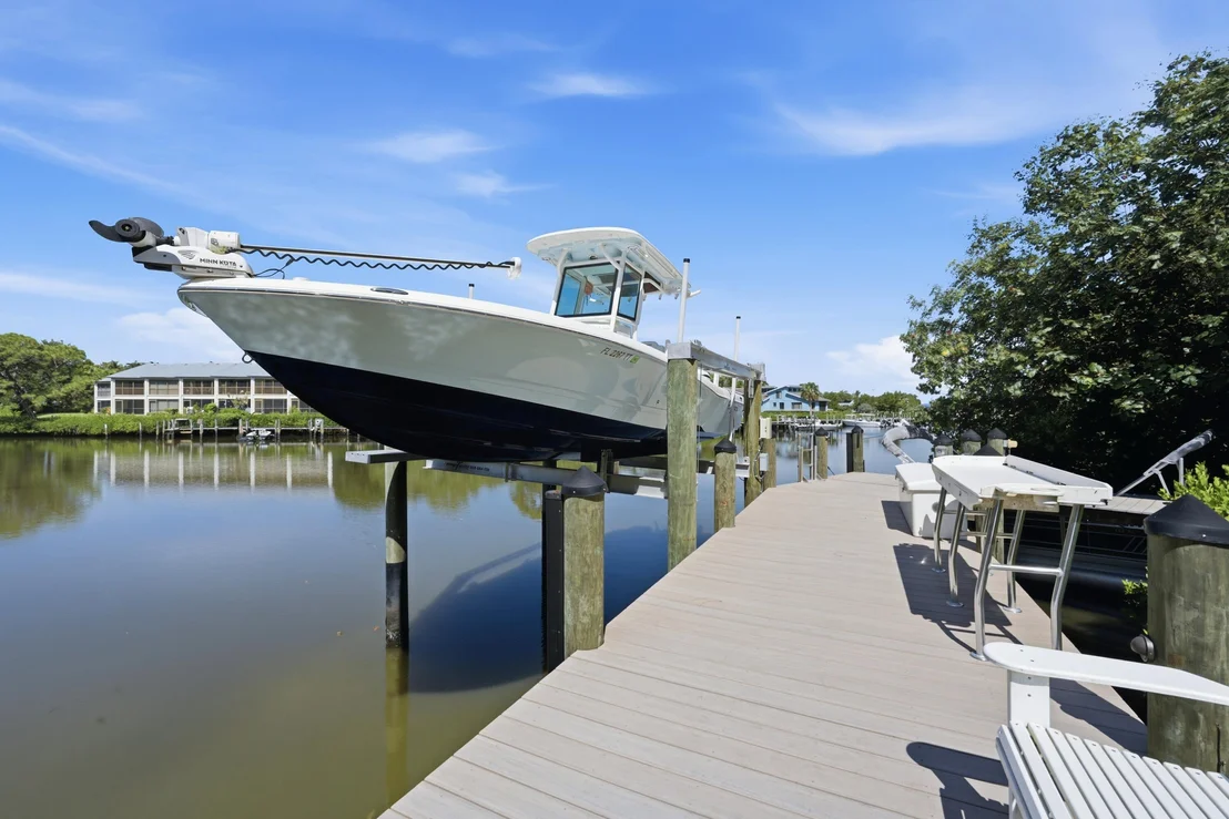 Photo of 4916 SE MANATEE COVE Road