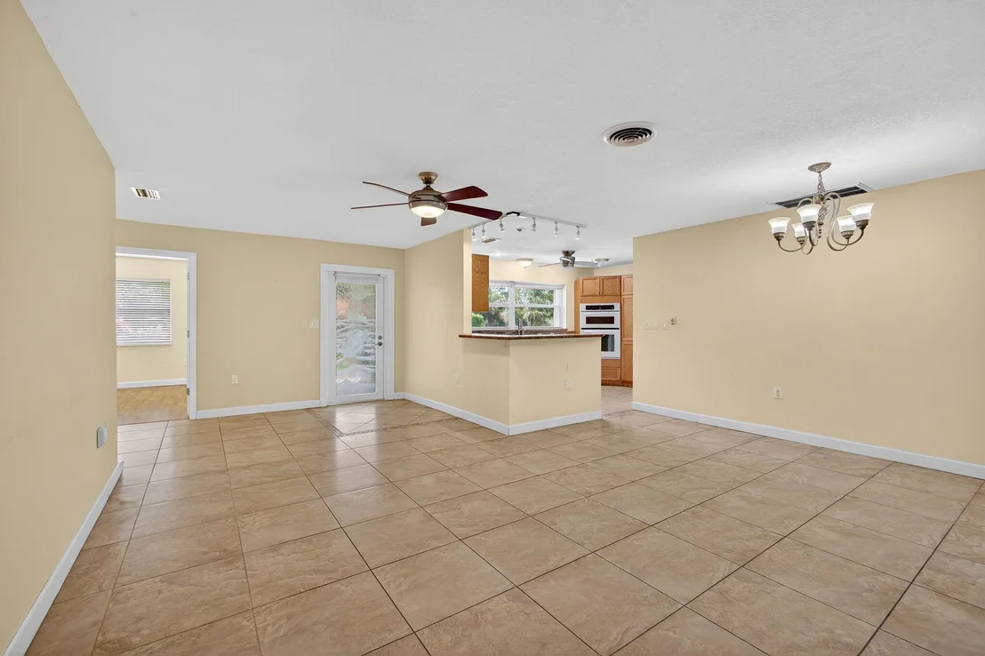 Photo of 5071 SE Great Pocket Trail
