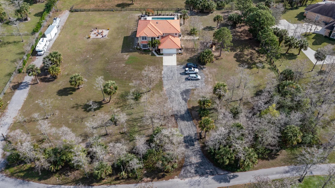 Photo of 2924 Deer Run Trail