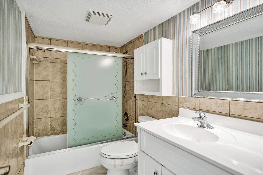 Photo of Unit 204 at 700 Pine Drive