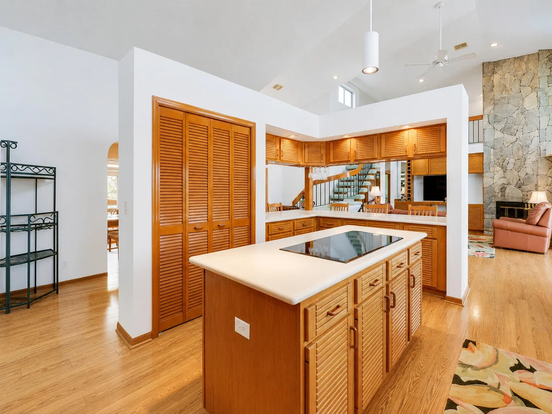 Photo of 3120 SE Downwinds Road