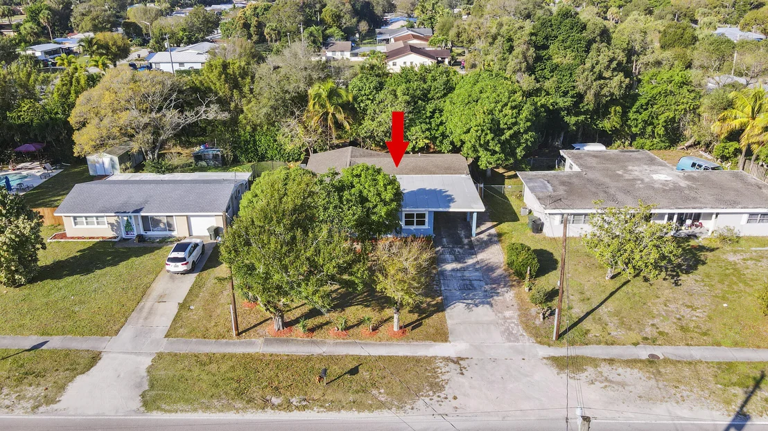 Photo of 2809 Oleander Boulevard