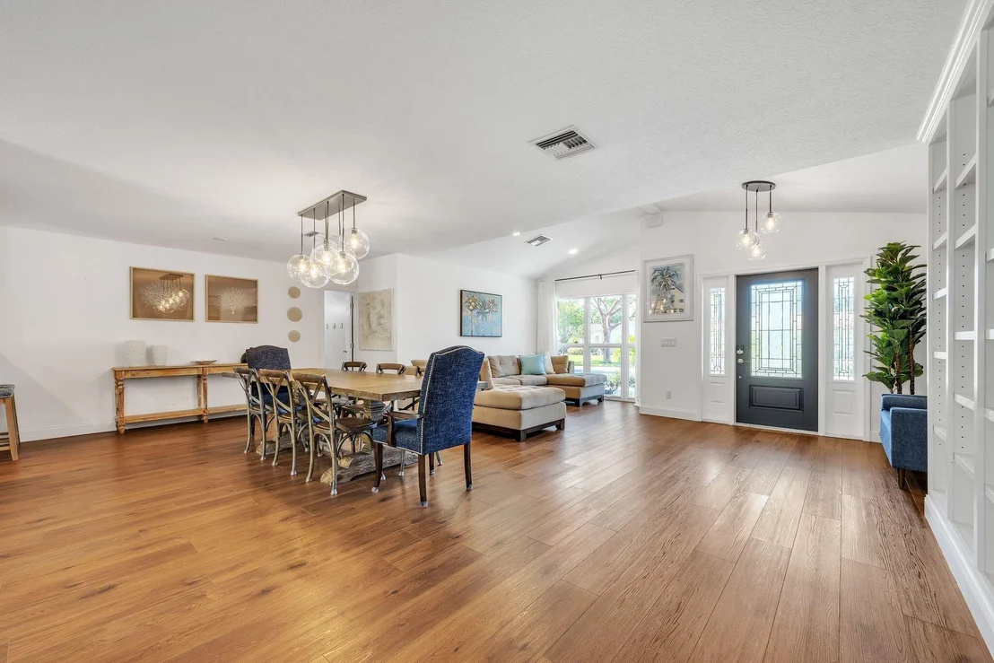 Photo of 52 Azalea Circle