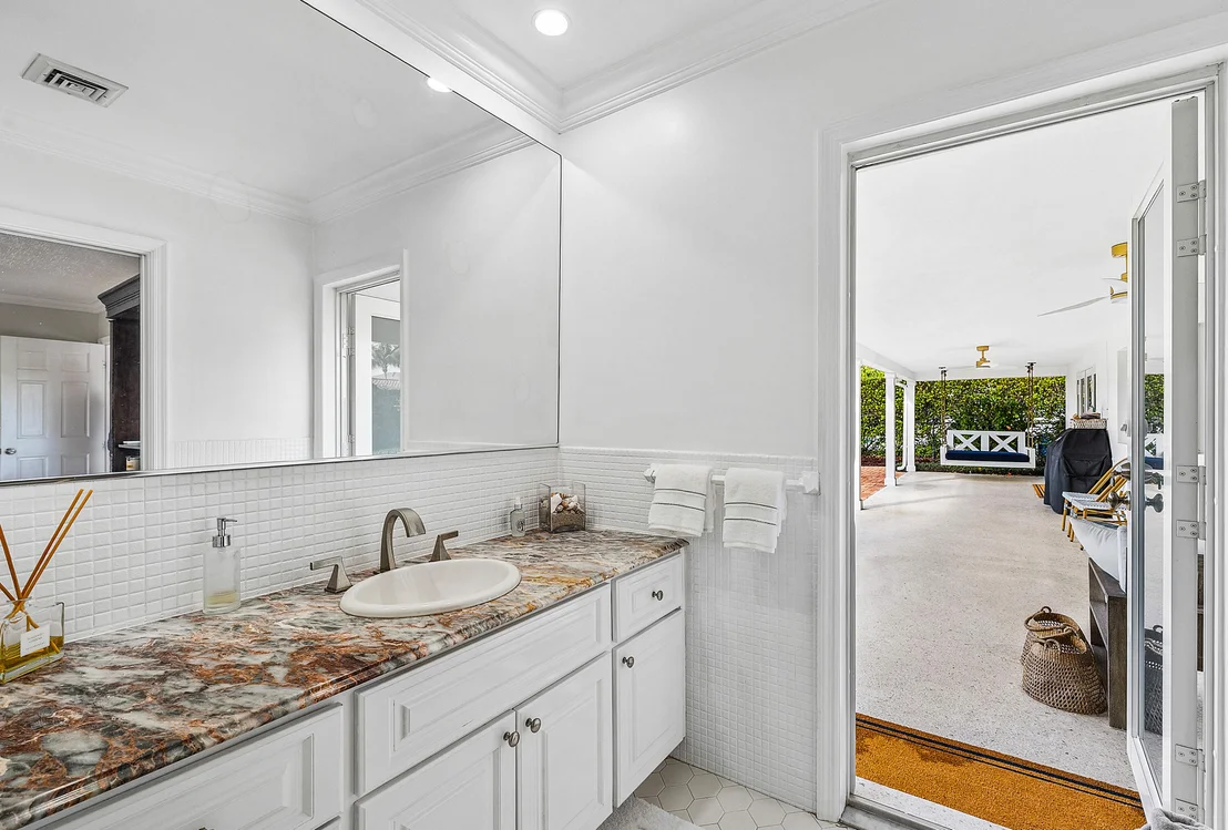 Photo of 670 Elm Tree Lane