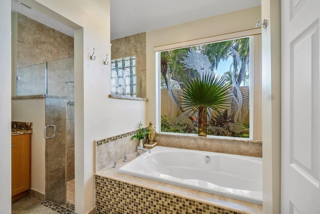Photo of 1801 Isabel Oeste Road