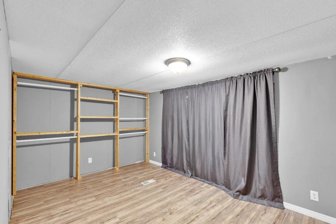 Photo of 9400 Luna Drive