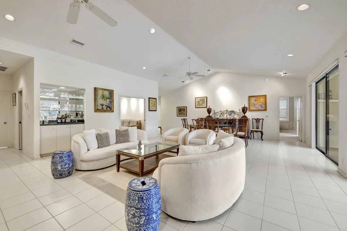 Photo of 10134 Canoe Brook Circle
