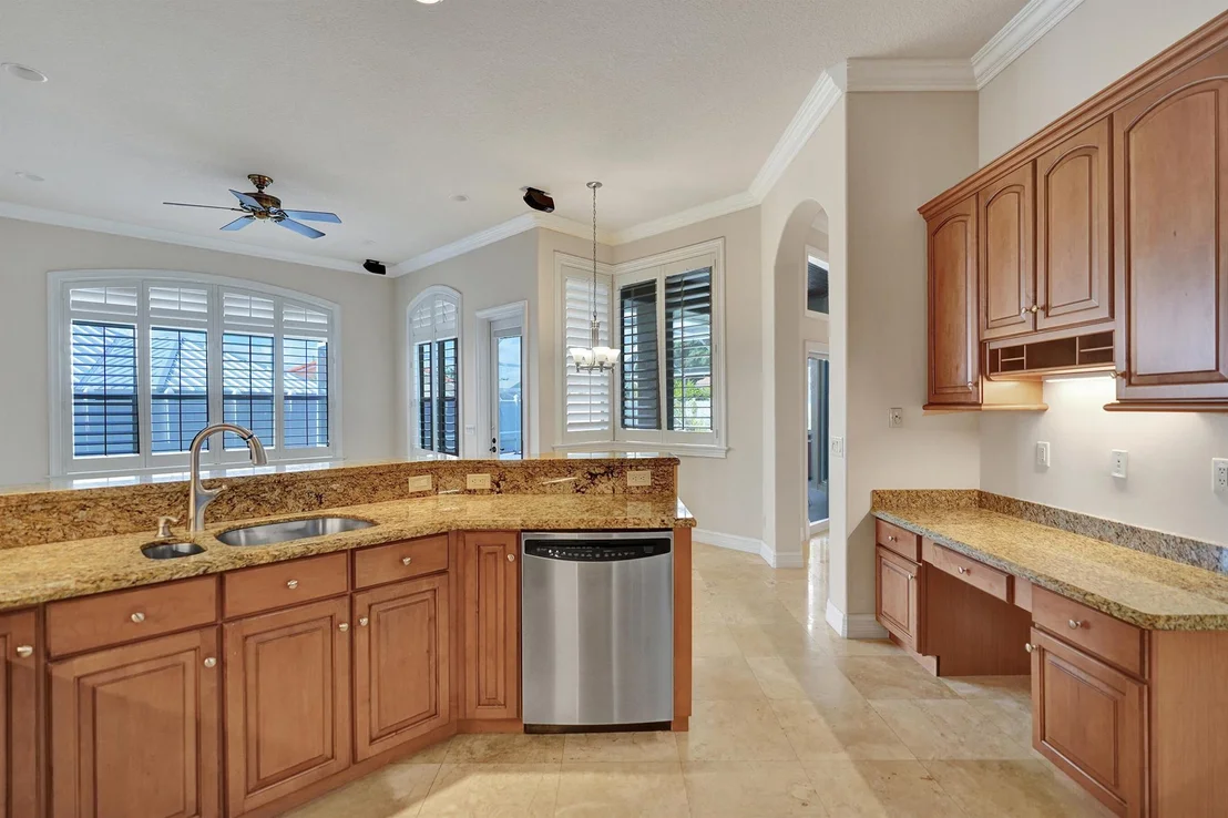 Photo of 603 N Cypress Drive
