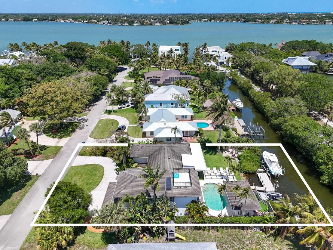 Photo of 938 Turner Quay