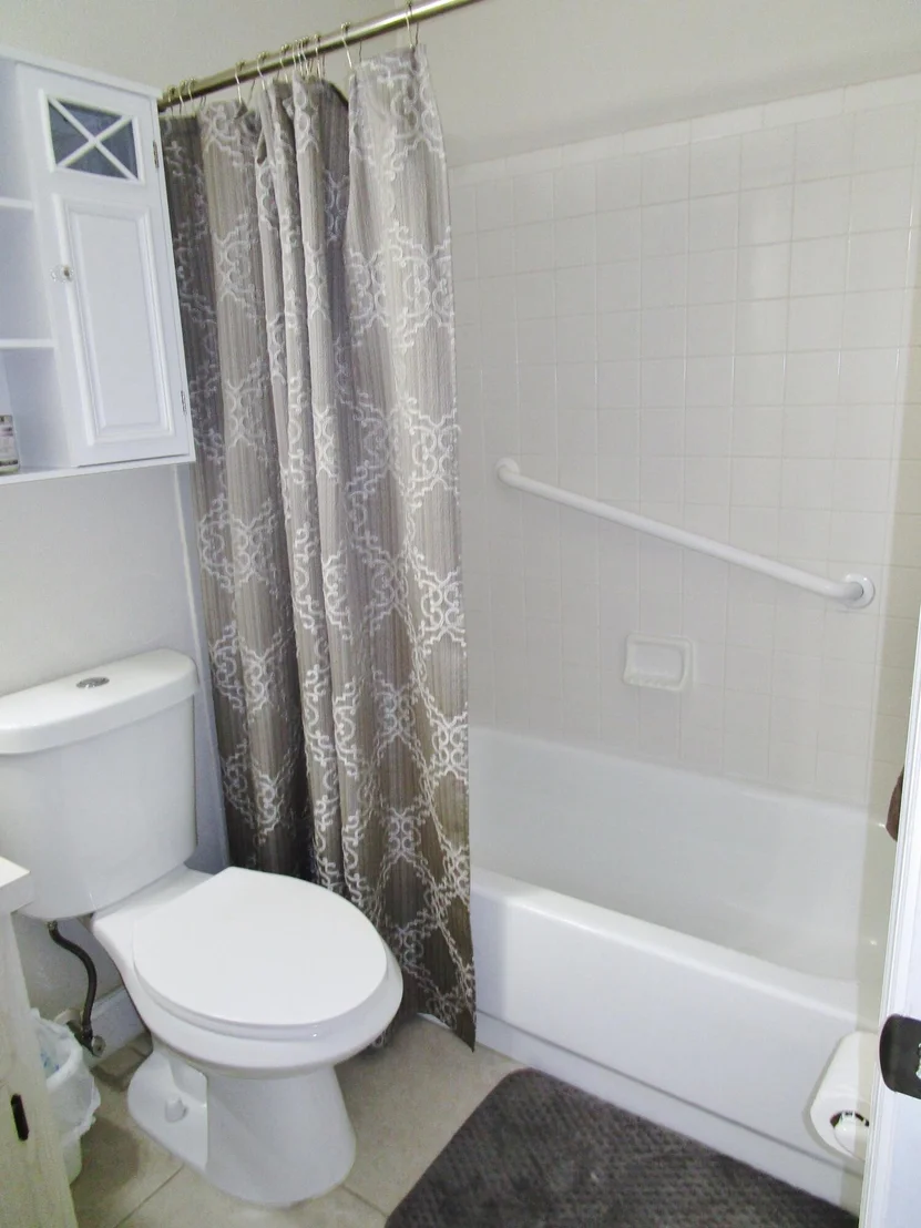 Photo of 541 SE 35th Terrace