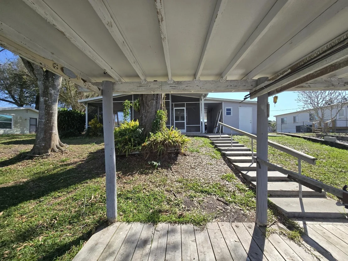 Photo of 2911 SE 18th Court