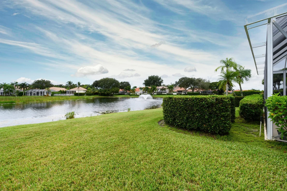 Photo of 926 Augusta Pointe Drive