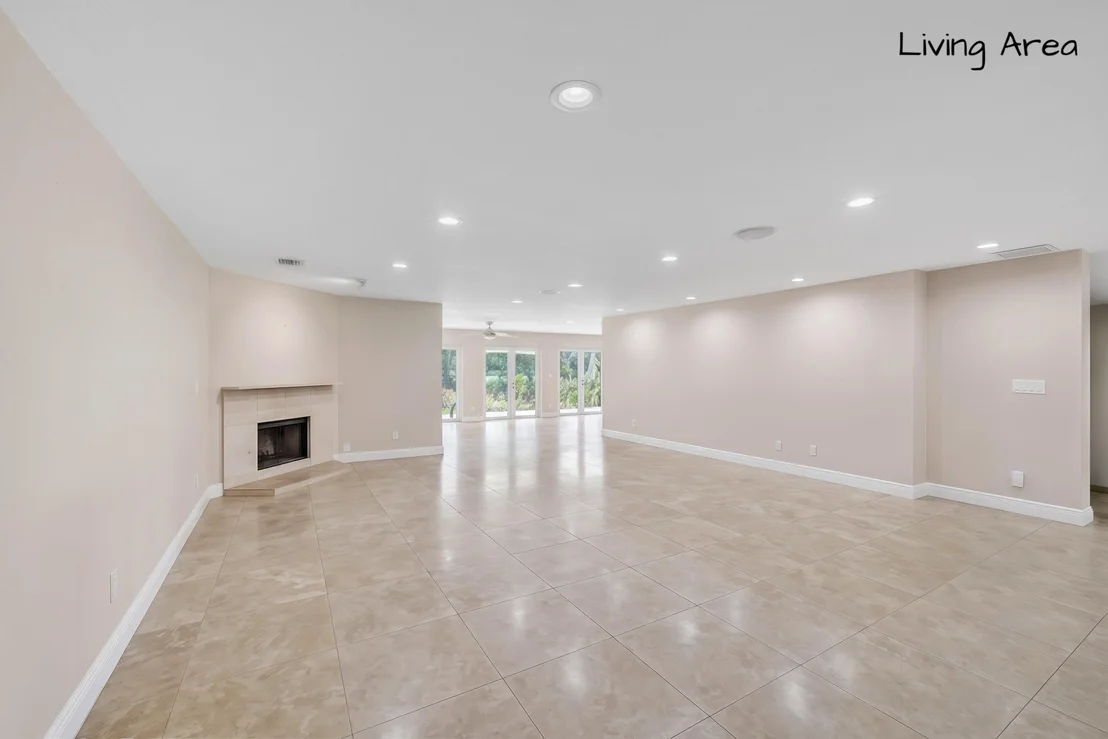 Photo of 5844 Pinebrook Drive