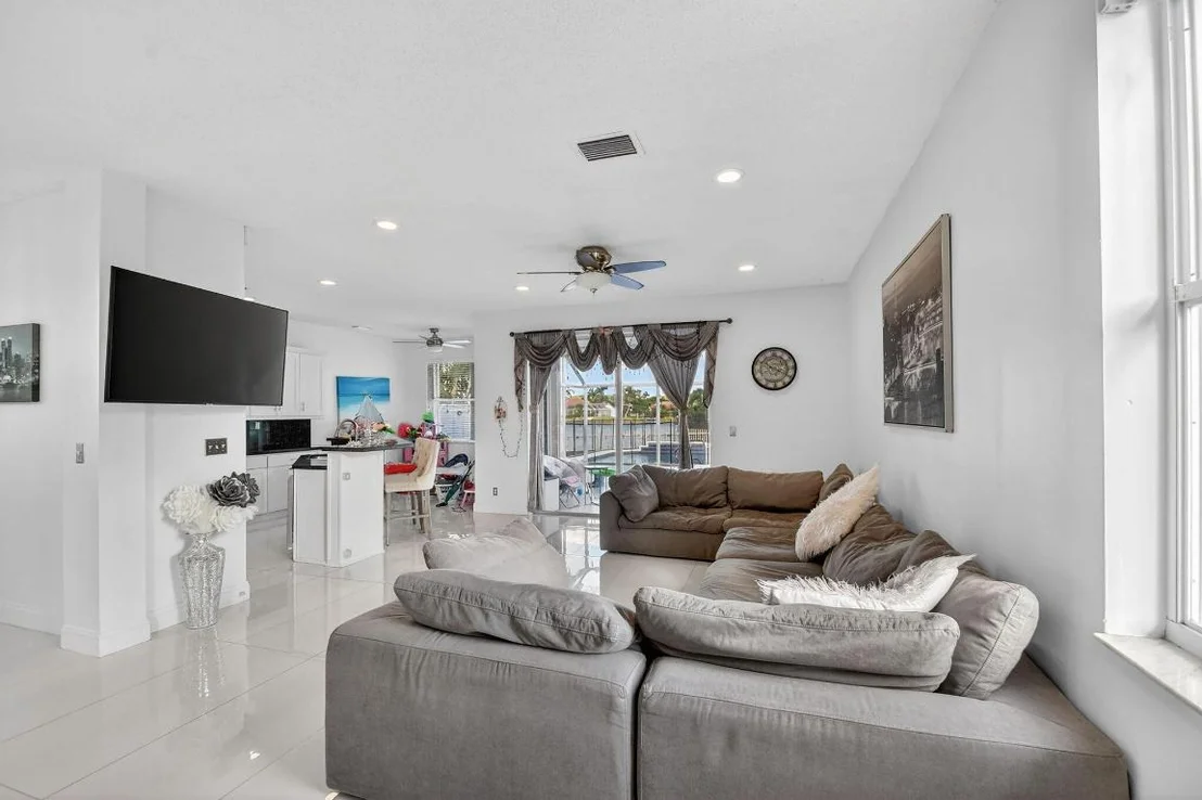 Photo of 7745 Springfield Lake Drive