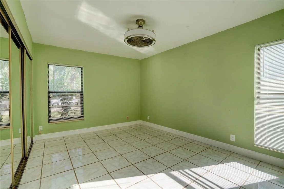 Photo of 4388 Mediterranean Road