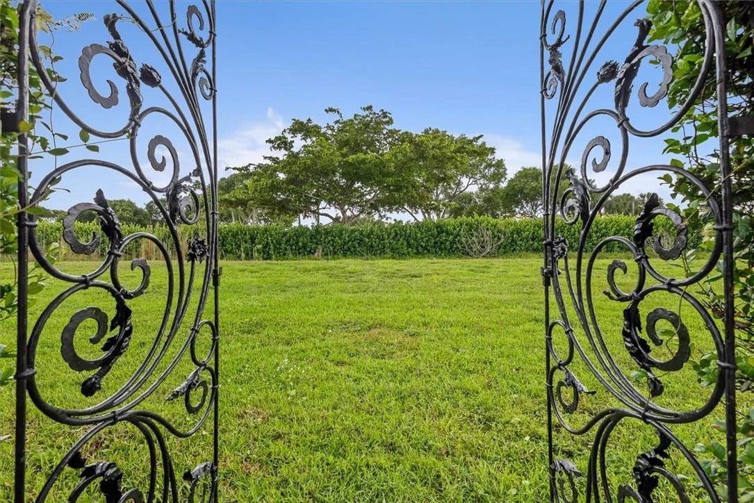 Photo of 8680 Eagle Run Drive