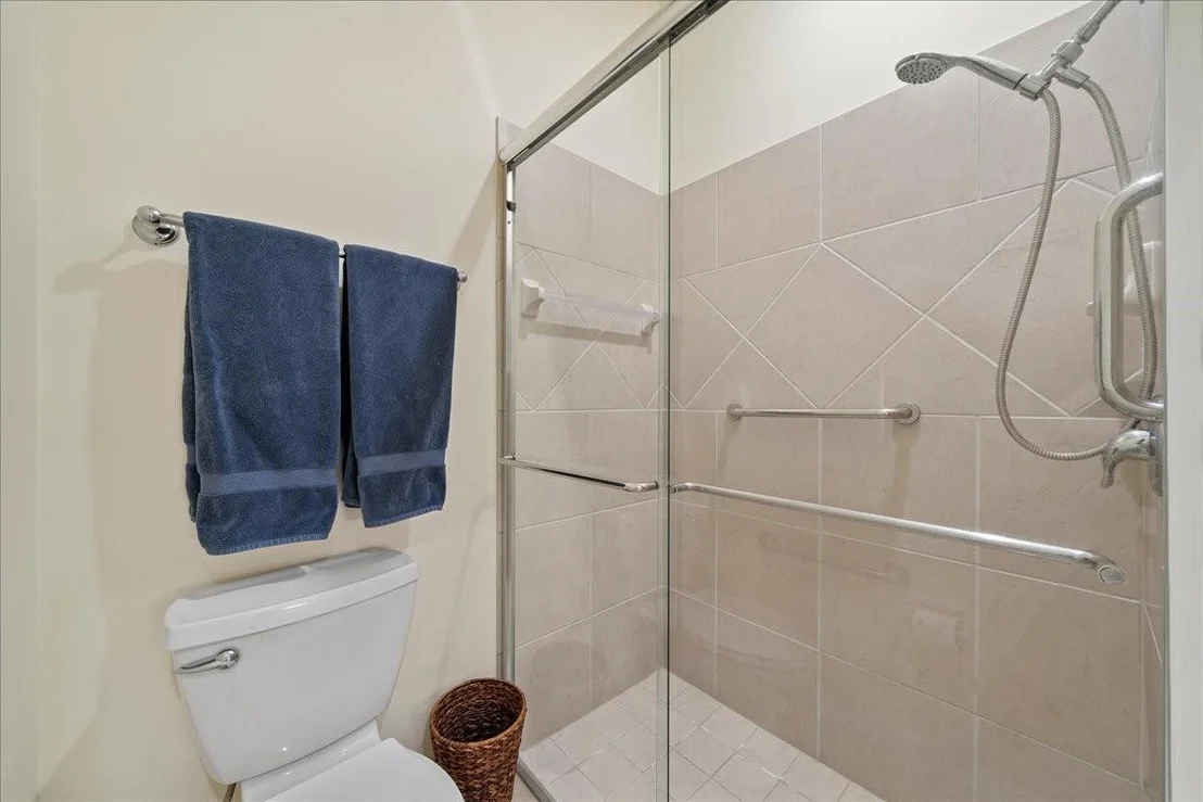 Photo of 1725 Victoria Circle