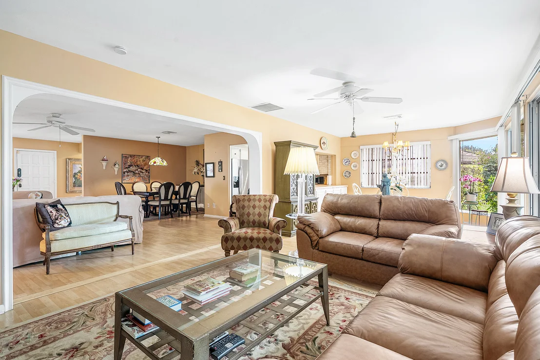 Photo of 446 Pine Villa Drive
