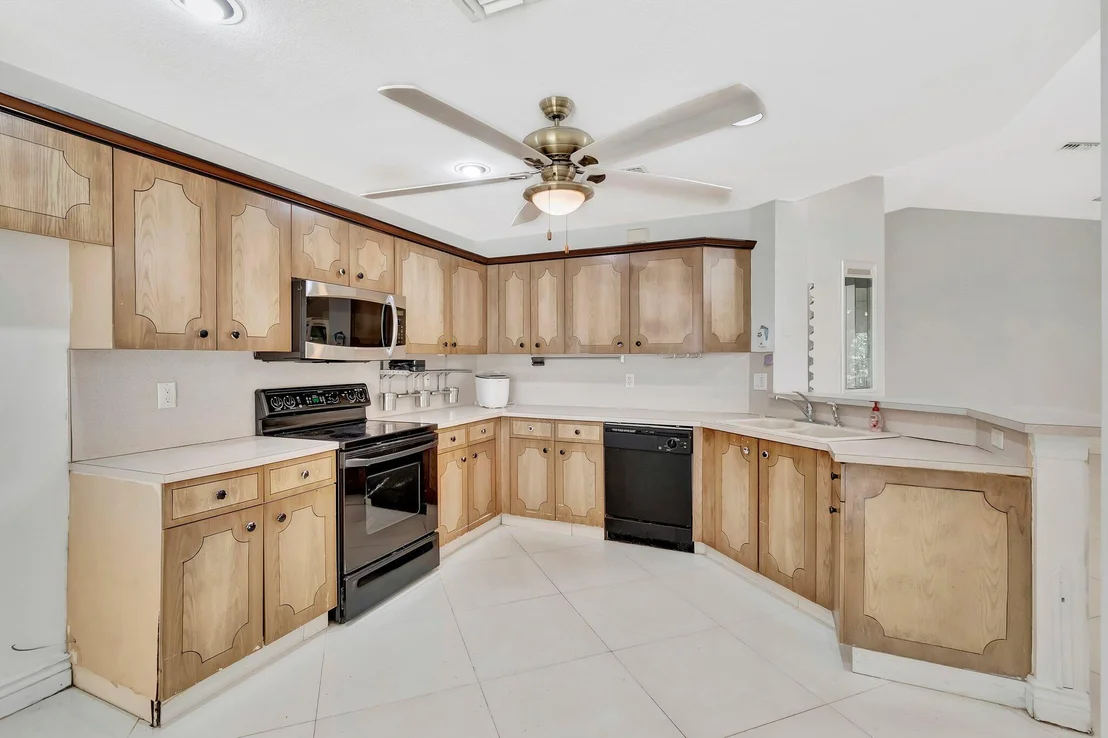 Photo of 2067 Borealis Way