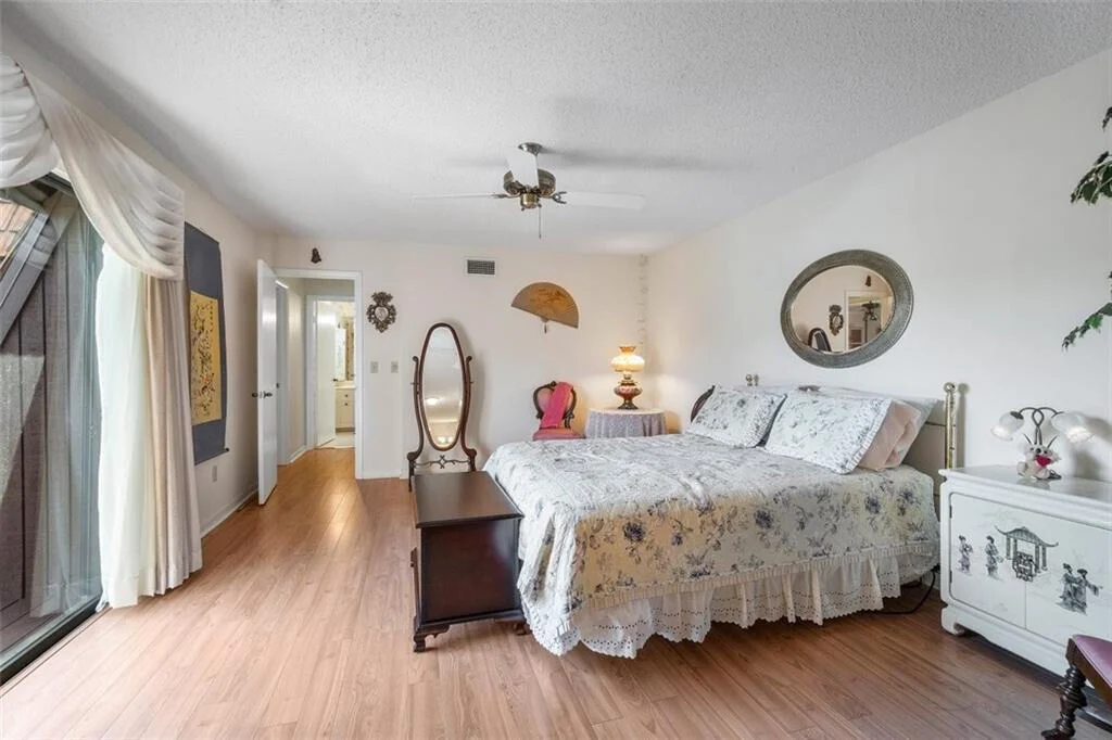 Photo of Unit 30D at 1420 Ocean Way