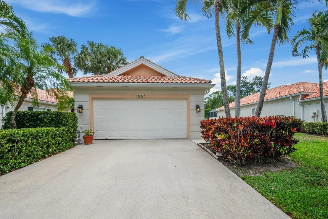 Photo of 4643 Hammock Circle