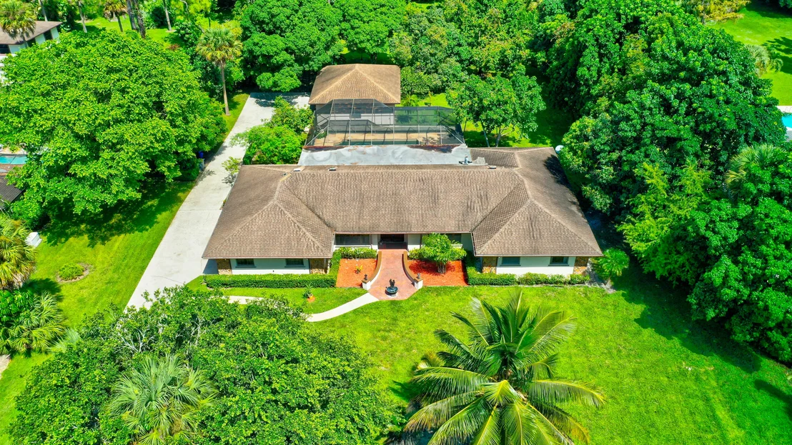 Photo of 12623 Pineacre Lane