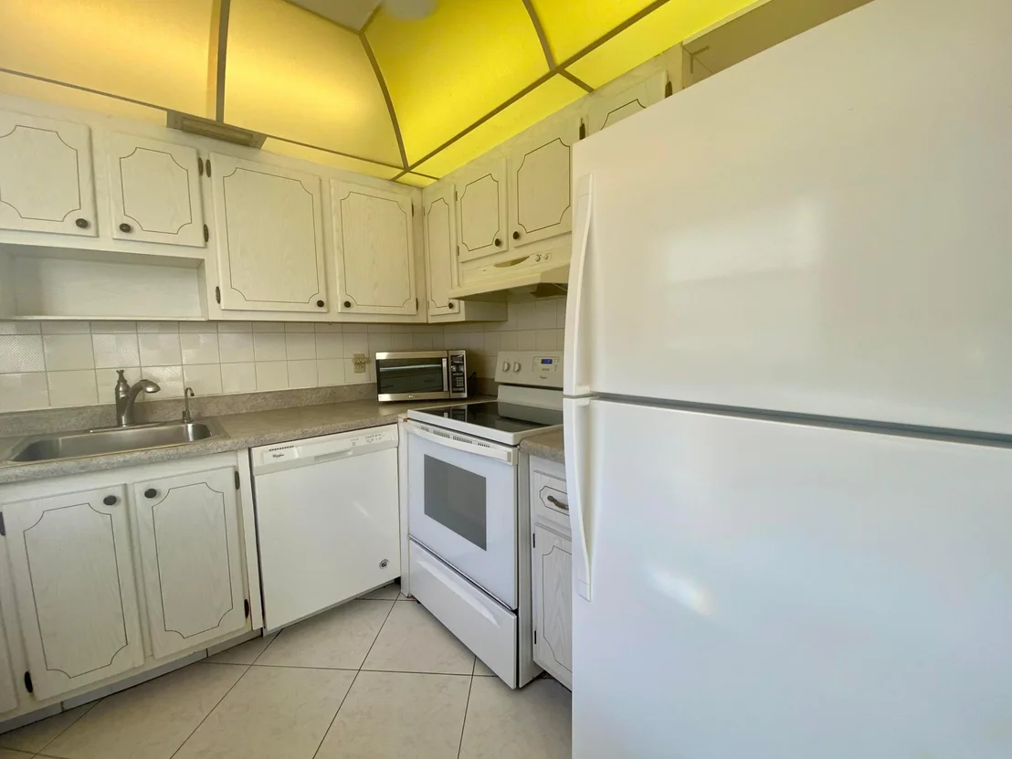 Photo of 113 Monaco C