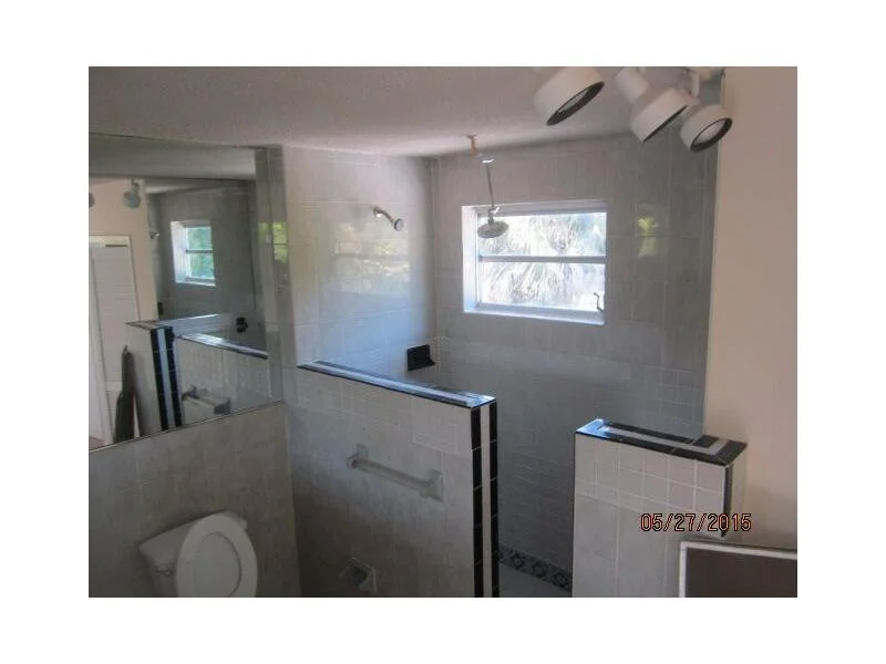 Photo of 315 Bryan Boulevard