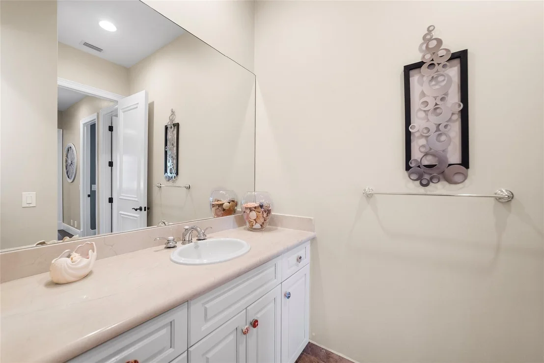 Photo of 9460 Eden Manor